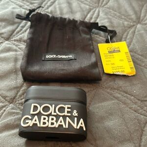Dolce & Gabbana air pods case